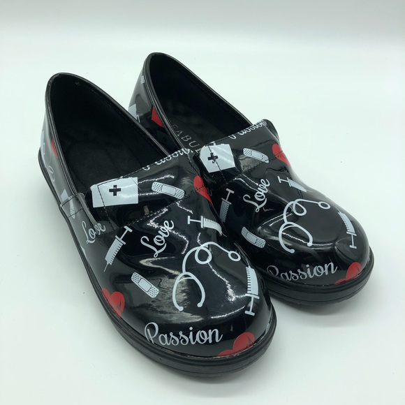 fabul nursing shoes